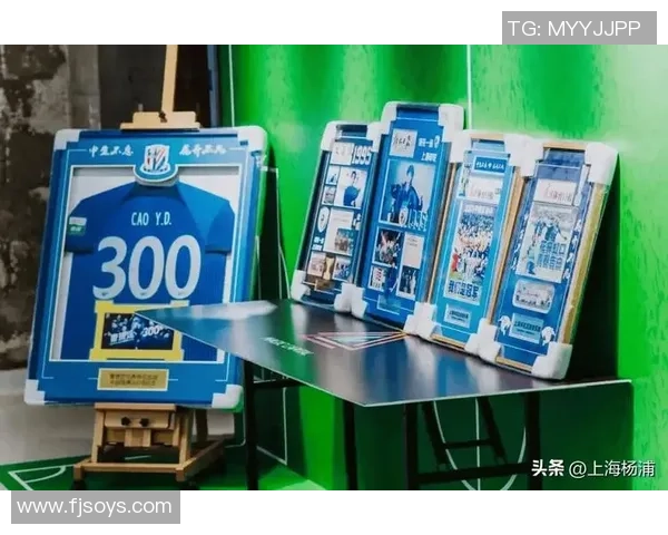 足球明星周边产品全解析 助力球迷提升比赛体验与个性化选择